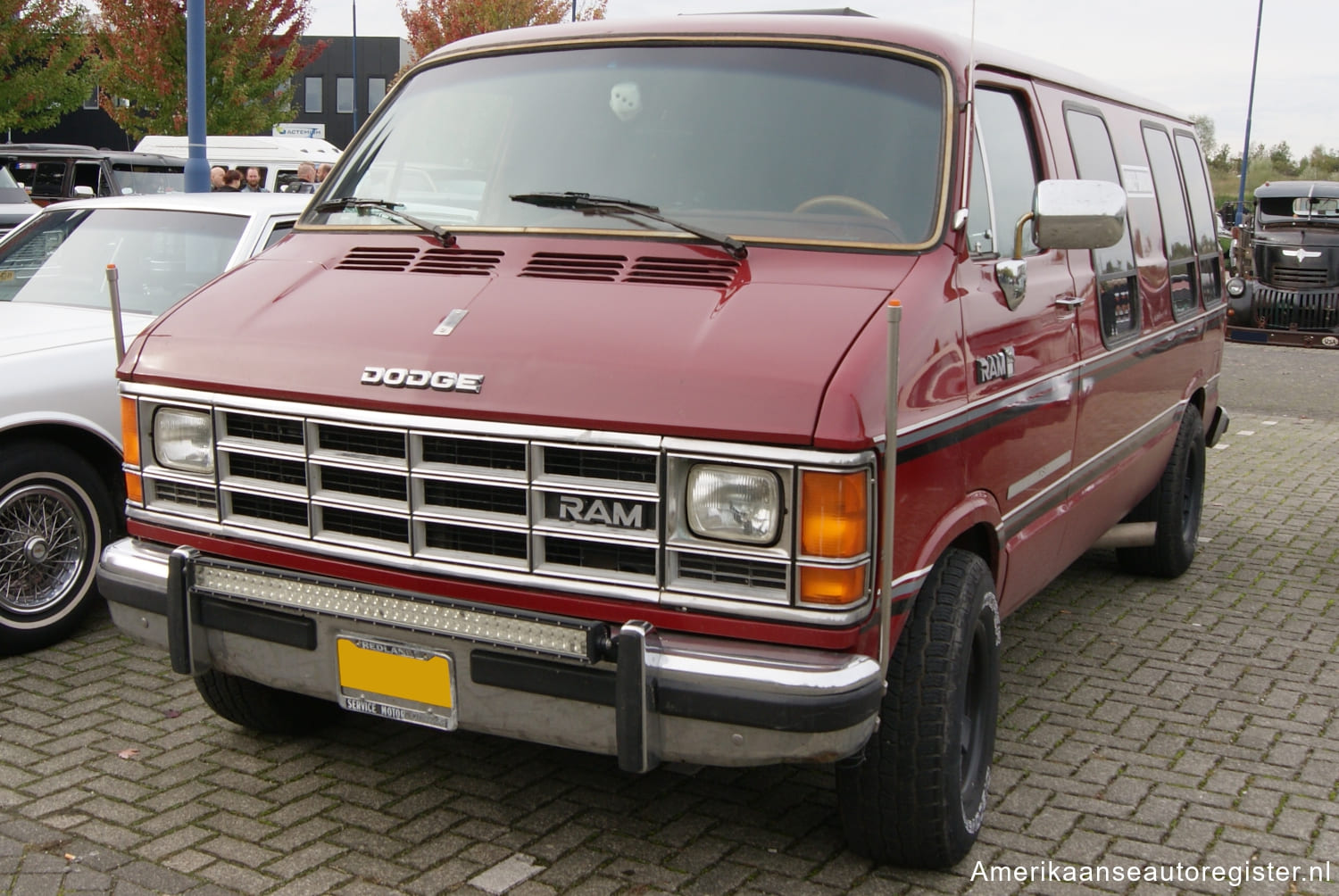 Dodge Ram Van uit 1986